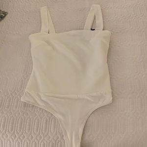 Lulu’s white bodysuit NWT